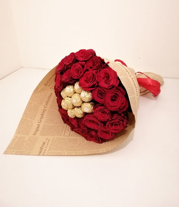 flowers bouquet & Ferrero chocolate Flowers Delivery Amman Gifts