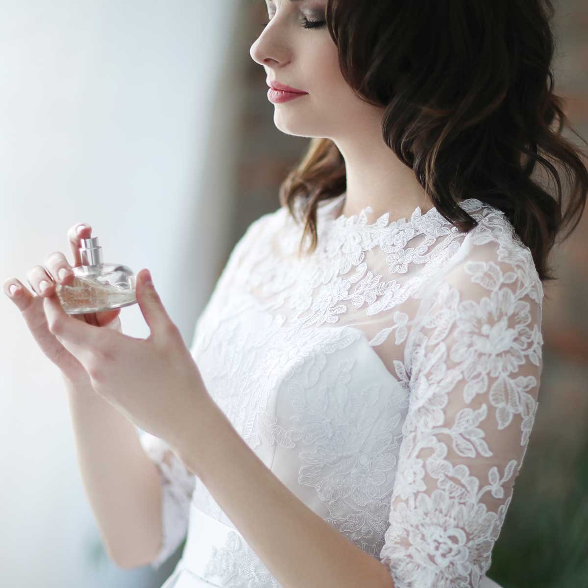 perfumes & flower delivery amman jordan