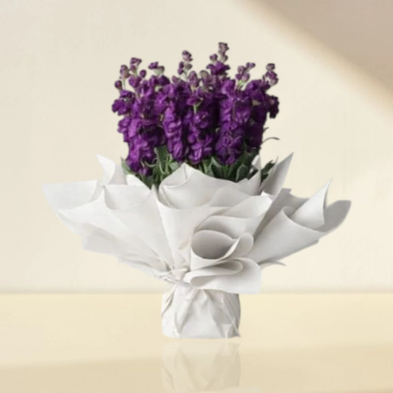 matthiola flower bouquet (1)